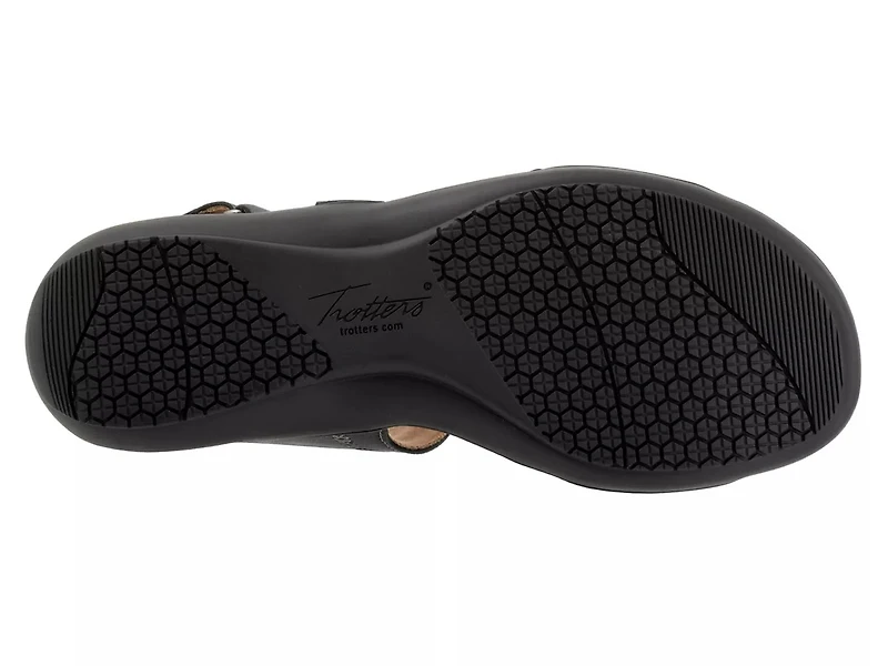Romi Sandal