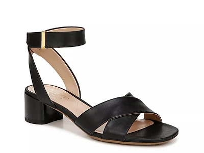 Noel Sandal