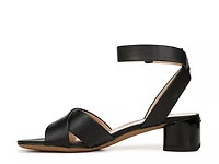 Noel Sandal