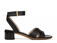 Noel Sandal