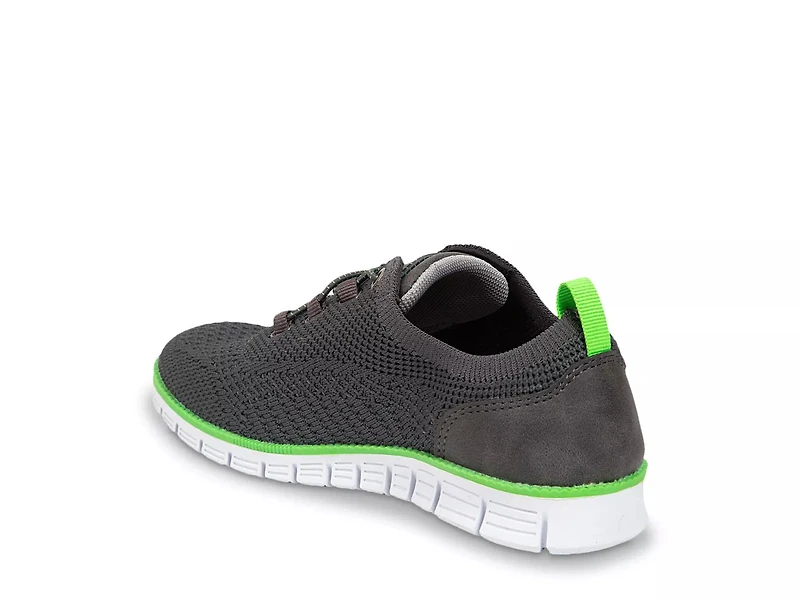 Status Sneaker