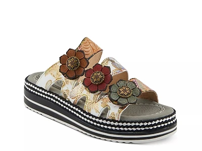 Naomi Sandal