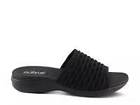 Deondre Wedge Sandal