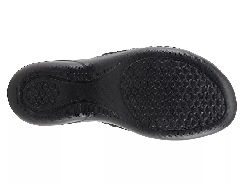 Deondre Wedge Sandal