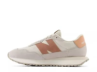 237 Sneaker