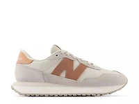 237 Sneaker