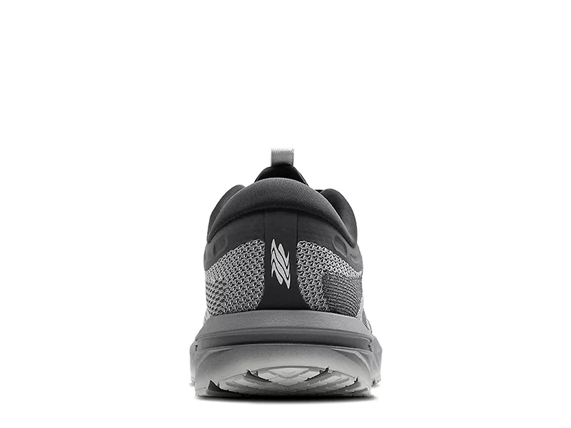 Revel 7 Running Shoe