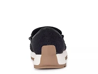 Gael Wedge Loafer