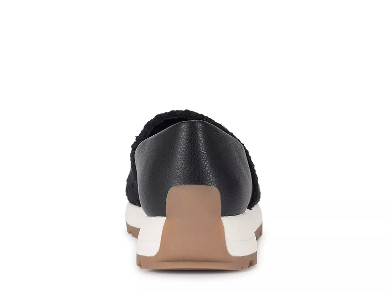 Gennie Slip-On