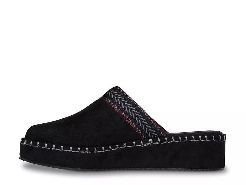 Cozy Rise Rosey Wedge Clog