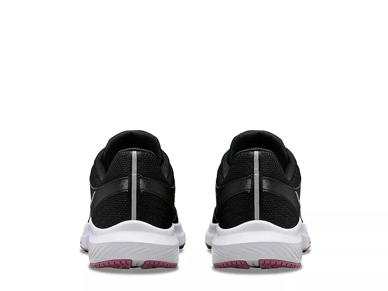 Cohesion 17 Running Shoe