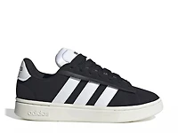 Grand Court 00s Sneaker
