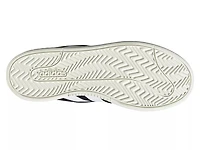 Grand Court 00s Sneaker