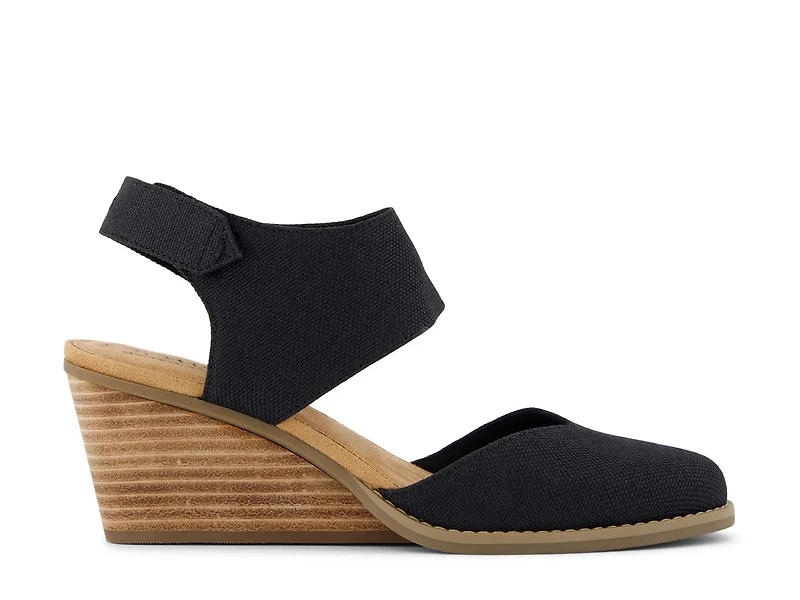 Madison Wedge Pump