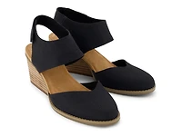 Madison Wedge Pump