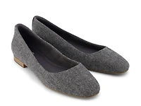 Briella Flat