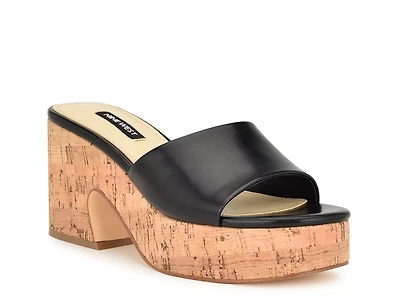 Boone Platform Sandal