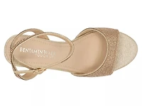 Moxie Wedge Sandal