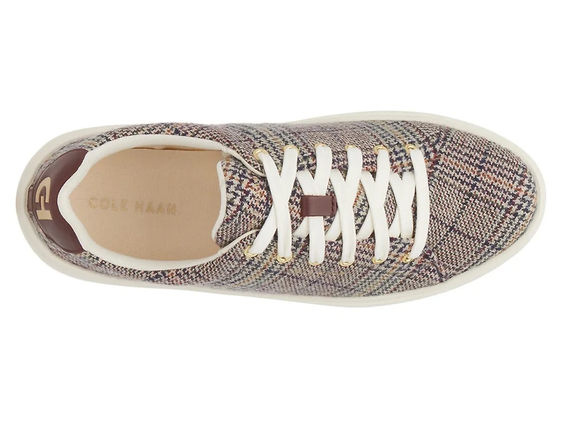 Traveler Sneaker