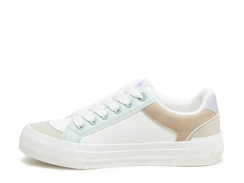 Cheery Blocked Sneaker