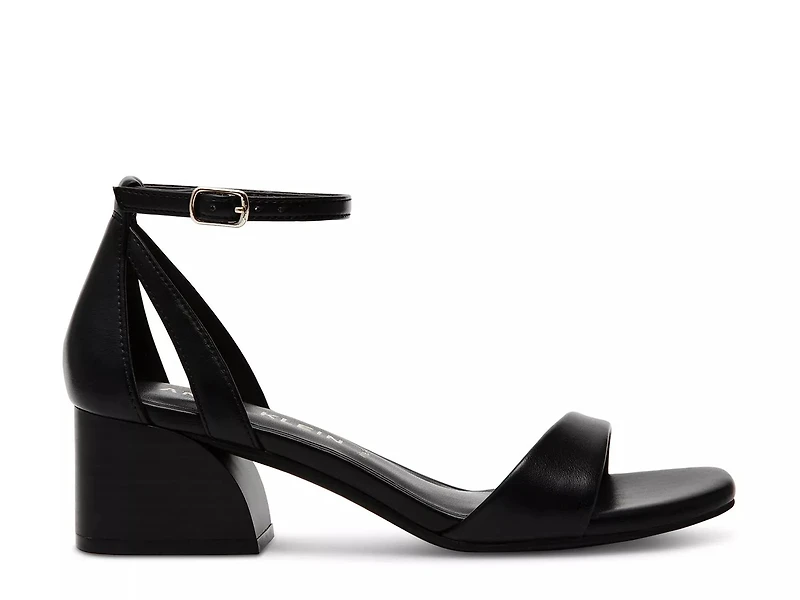 Mia Sandal