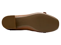 Marilyn Nora Pump