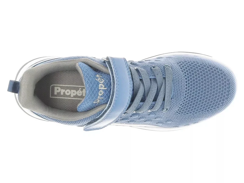 TravelActiv Axial FX Walking Shoe