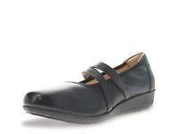 Yara Mary Jane Slip-On
