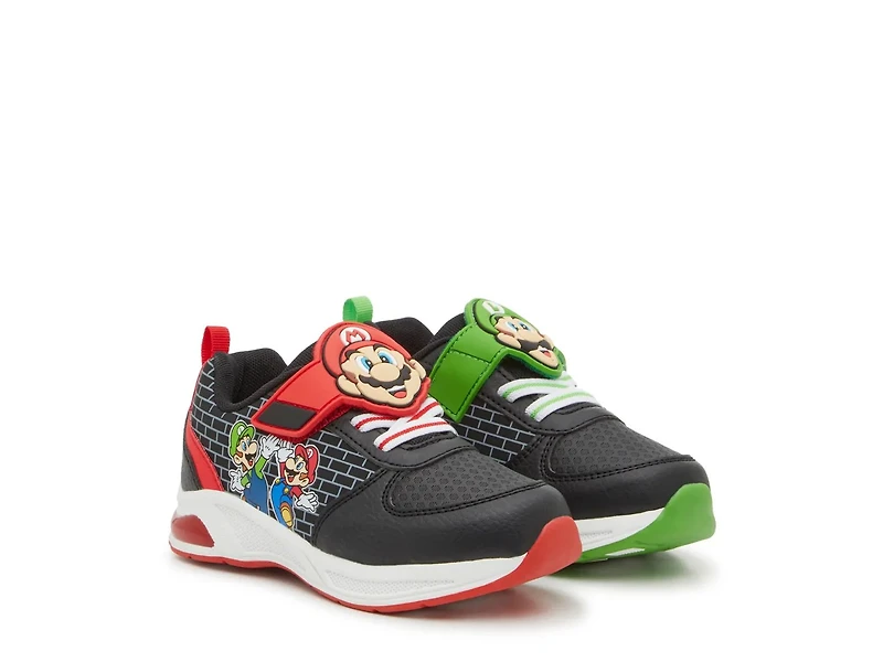 Super Mario Light-Up Sneaker - Kids'