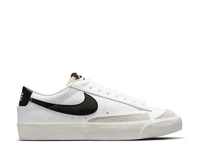 Blazer '77 Sneaker - Women's