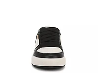 Ollie Sneaker