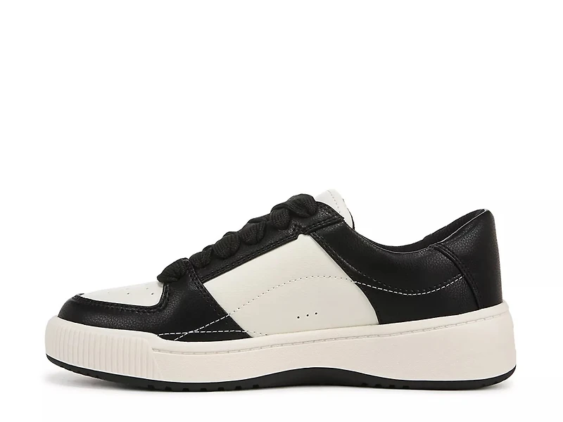 Ollie Sneaker