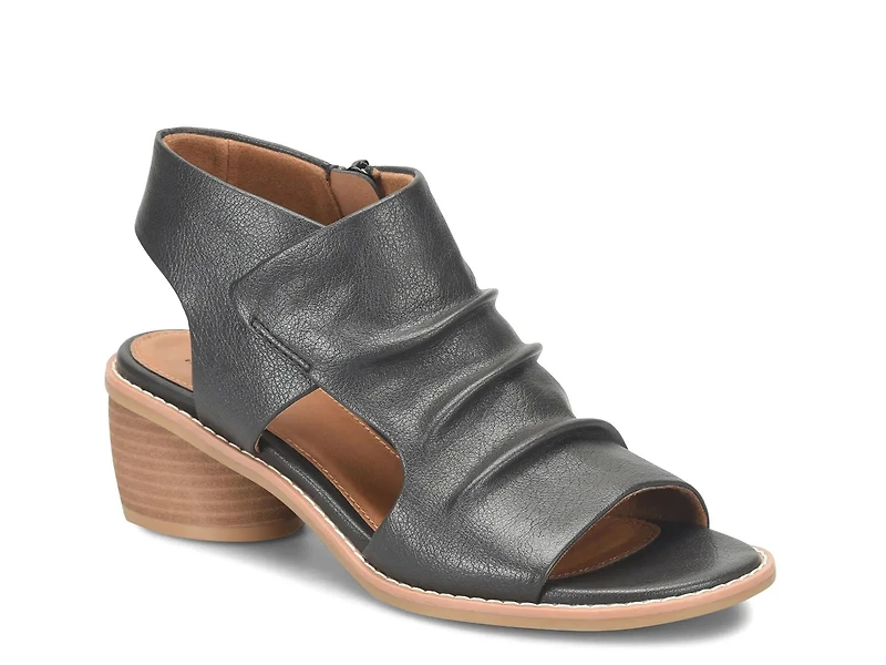 Carlen Sandal