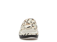 Squishmellow Cam Cozzzy Sandal