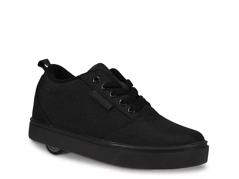 Pro 20 Triple Skate Shoe