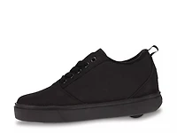 Pro 20 Triple Skate Shoe