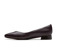 Natalyn Wish Flat