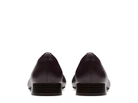 Natalyn Wish Flat