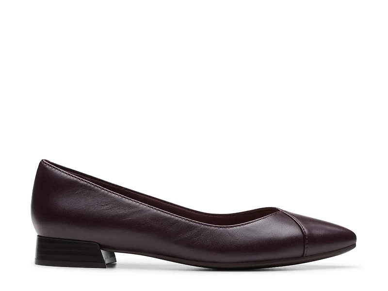 Natalyn Wish Flat
