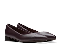 Natalyn Wish Flat