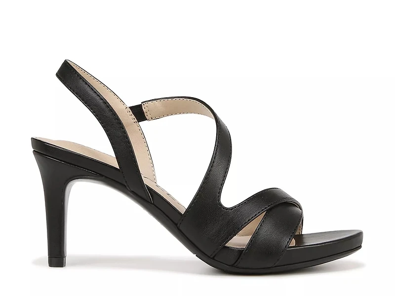 Mia Sandal