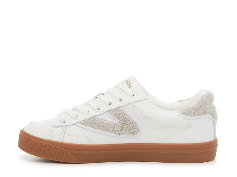 Mixed Doubles Sneaker