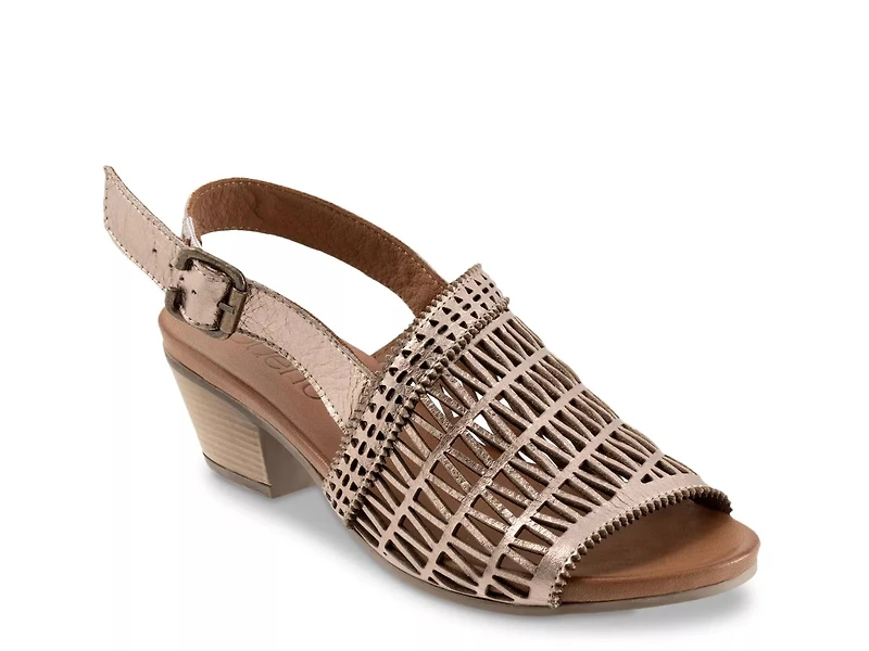 Lia Sandal