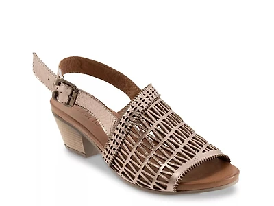 Lia Sandal