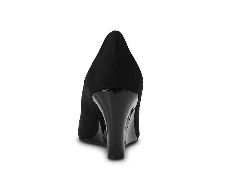 Tufflove 2 Wedge Pump