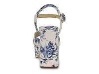 Vallenn Platform Sandal