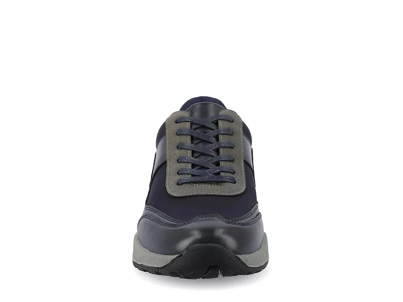 Thomas Sneaker