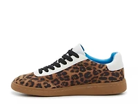 Dispel Sneaker
