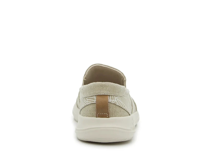 Depth Slip-On