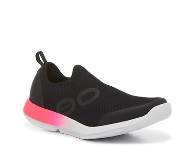 OOmg Sport Slip-On Sneaker - Women's